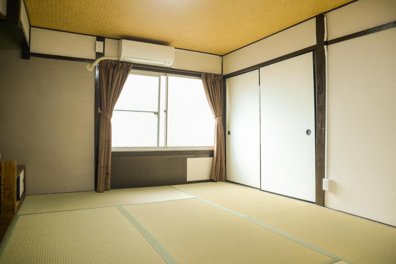 Nishioji Fukuro 西大路梟 Villa Kyoto Exteriör bild